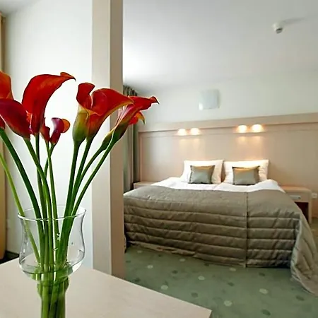 Cieplice Medi & Hotel