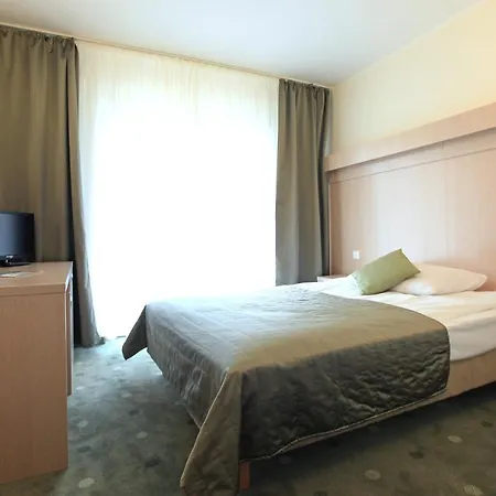 Hotel Cieplice 3*