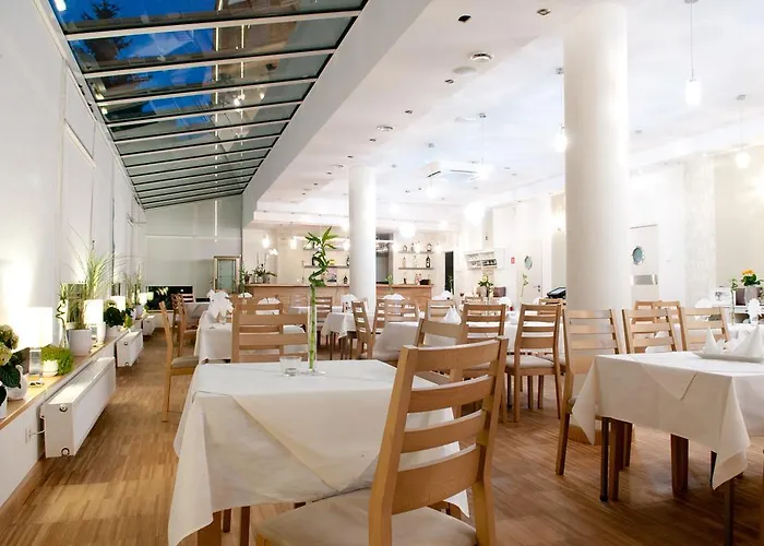 ホテル Cieplice Medi & 3*