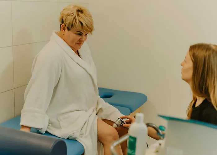 Cieplice Medi & ホテル